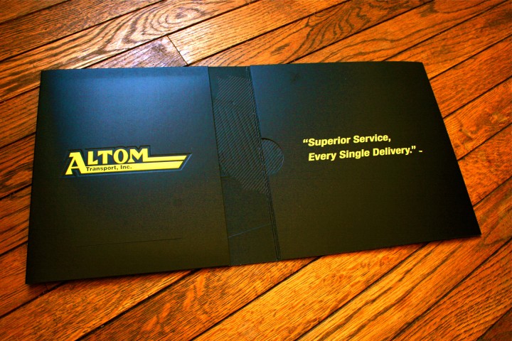 Design -8 / 17 Altom | Print Collateral